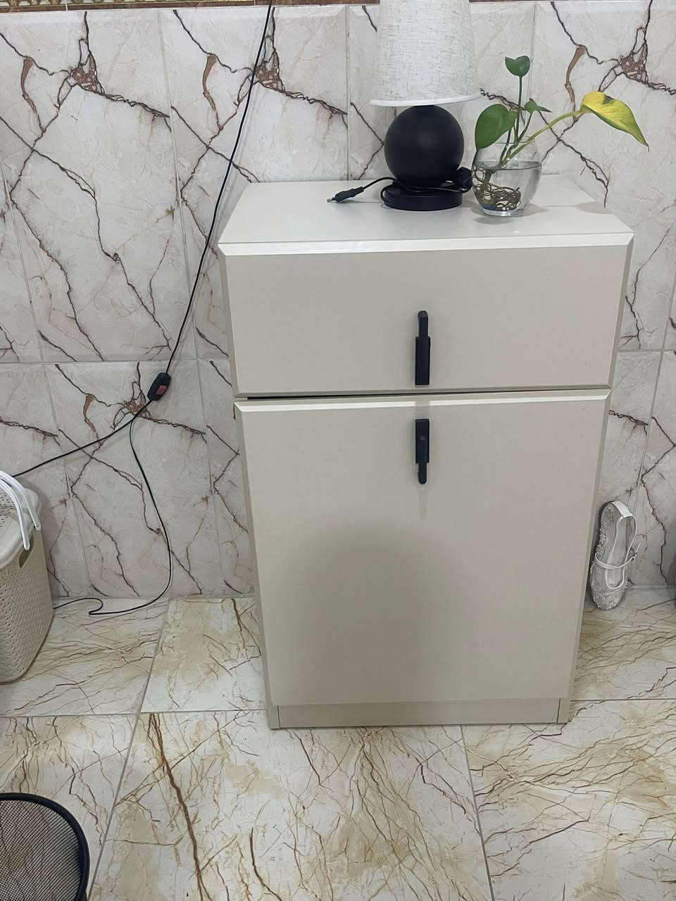 غرفه نوم جديده استخدام شهرين 10 قطع سعر 1600 الرقم ***********
