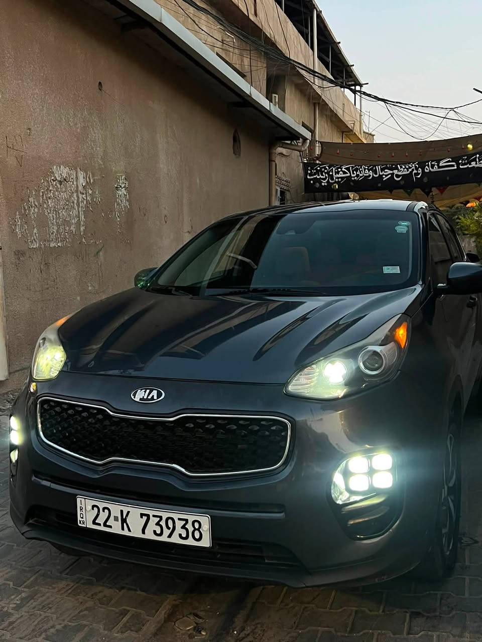 سبورتج 2020 
وارد امريكي فقط الباب الخلفي  ع حطته فقط طخه خفيفه بدون اي ضرر داخلي 
مكينه 2400 جديده شادها 
كير تبريد حداده كله جاهز 
رقم اربيل ب اسم شركه تريد تحويل وكاله حاضره 
سياره جاهزه مابيها نقص برغي 
ماشيه 97 كيلو الف 
مكاني البصره *********** 
سعرها 159 وبيها مجال قليل
