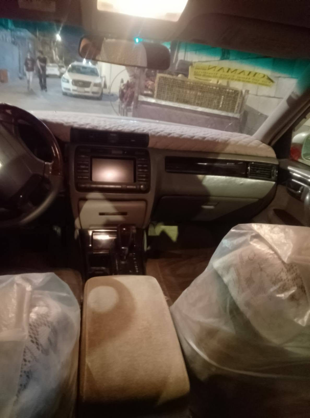 السلام عليكم ادوات ادوات ملكه 2002 متومه الشمالي طبق الاصل على رقم الشاصي قصه قماره فقط فقط سياره كفاله كير محرك تبريد ثلج ثلج محرك ديفور كبير حداديه جديده تخم تاير سياره بمعنى الكلمه حلوه مكان البصره السعر 35 وبيها مجال رقم الهاتف***********
