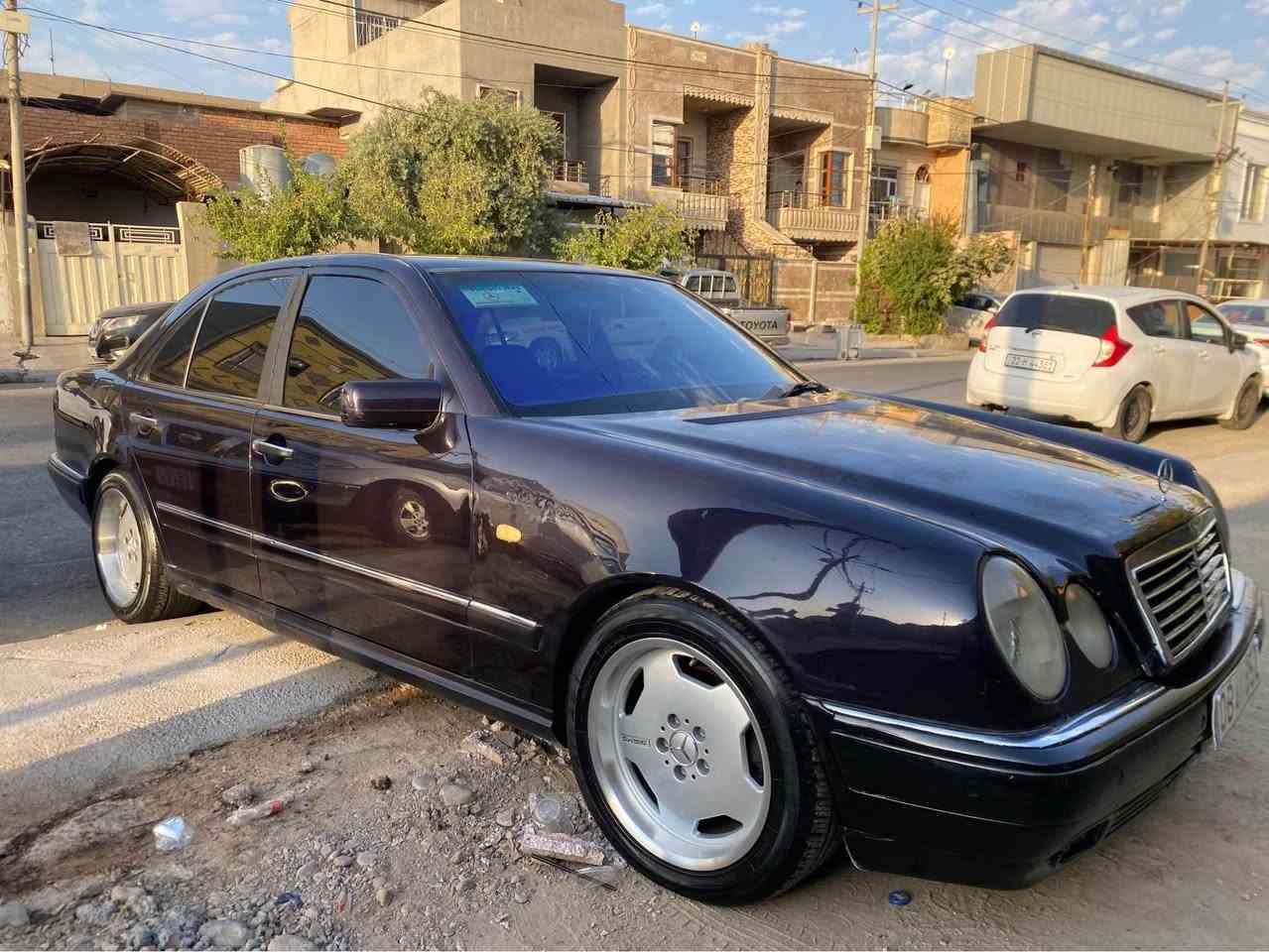 بةناوي خواي گةورةو ميهرةبان مارسيديس موديل٩٨ مةكينةحةدل بيلادي گيرتوماتيك تةبريد لةسةر سويج كوشين جلد هيتةر فؤرميكا كراوة بة٢٠٠٠ سيارةكة ليداني نية موسو براوةي بةشةرت مةنةفيستة كيشةي مةدةني بةشةرت ماشالا هةيكةلي شازة جوار تاويلي AMGلوك لوك تازة بةستراوة جركةي تيدانية گيرو مةكينةي لوك سيارةكة ماشالاي دةوي هةمو جياني خوار هةمو بازار شوين هةولير مشتةري تيلم بو بكة*********** أربيل, العراق
