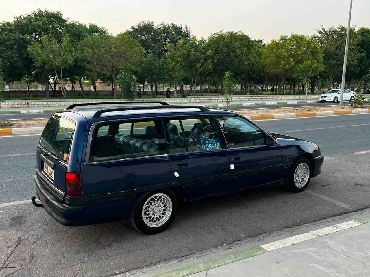 اوبل اوميكا 1993 ستيشن ✅
ماشاءالله ماشاءلله سياره كلش مرتب 💯
تخم تاير جديد + صدر امامي خلفي جديد 🆕 
محرك 20 قبل اسبوع شديته بل باكيت لا صرف لا بخار 
گير + محرك + اكسل + كهربائيات +كلها بشرط 
صبغ حزام جمالية + بدون ضربه + بدون قطره خياس 
ماشاءالله ماشاءلله سياره سياقتها عبالك سياره موديل جديد
منضومه تبريد كامل موجود شغال نقصها صونده و غاز فقط 
رقم اربيل الدولي بسمنه شرط تحويل و وكالة و غرامه💯
العنوان ~ كلار قضاء سليمانيه 📍
السعر ~ مناسب جدأ اكتب تم او اتصل عل رقم☎️
الهاتف ~ ***********
