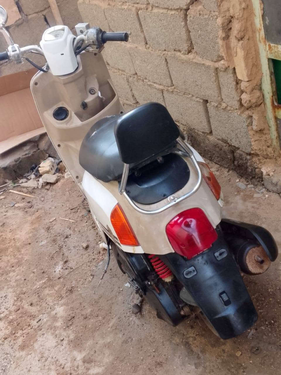 بوليس • نضيفه • معدل