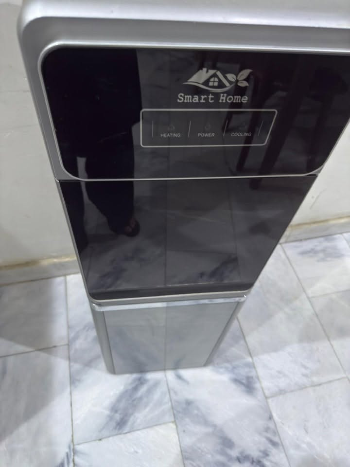 اغراض للبيع باسعار مناسبة
للتواصل  ***********
