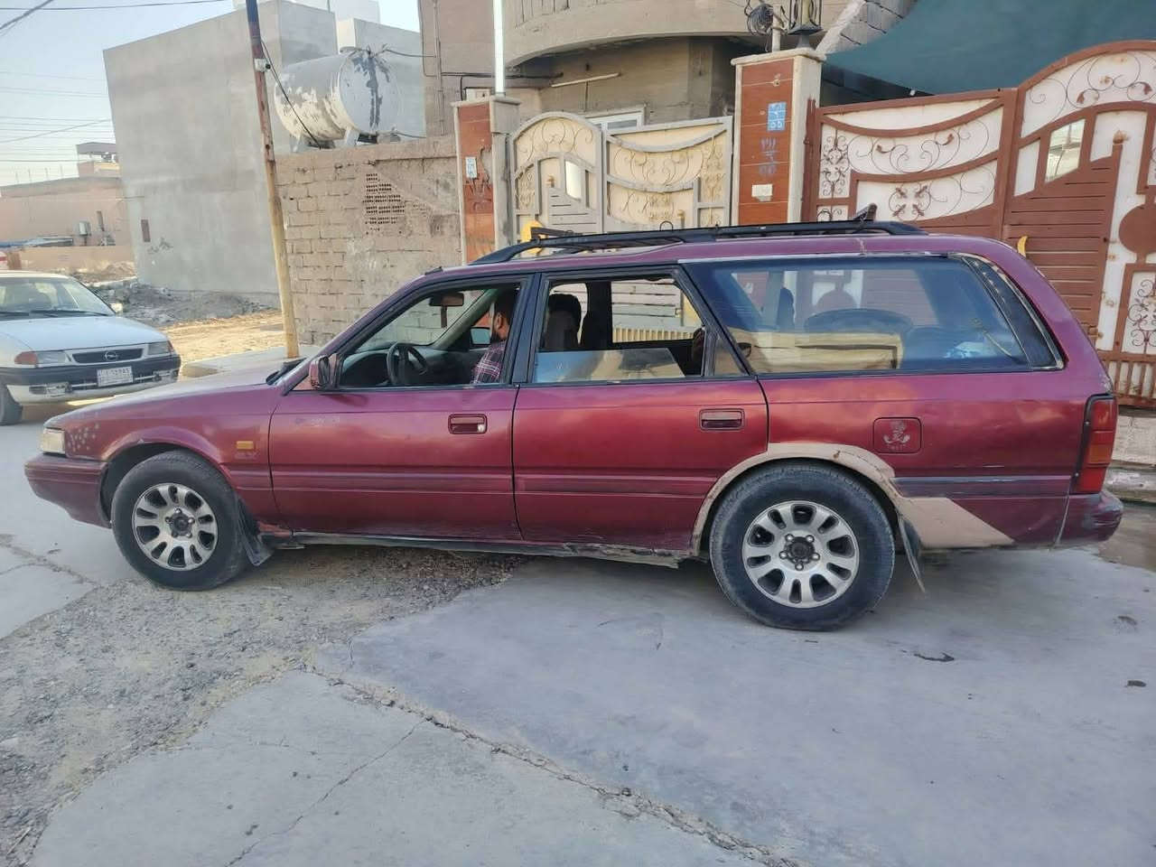 مازدا ٦٢٦ محرك ٨بخ نوزل ..تبريد شغال .. رقم دولي شرط التحويل.. كير شرط.. محرك ما يشتغل مفتر يطغ بالمحرك يعني المحرك فحم في فحم ... طخمها الكدام فوك الوسط ... السعر ١٨وبيها مجال التواصل على الرقم *********** ويوجد واتساب ايضا .. المكان موصل الجانب الايمن
