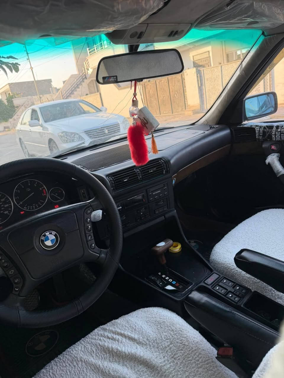 bmw ئارم پلاستيك هەولیر 
مؤديل ١٩٩٥
مه كينه ٥٢٥سلندر ئاسن ساروخ🚀
له قوه تي بئزاره 
ته بريد
جام كاره با 
abs✅
پئش پان
بئ ده عم بئ لئدران
وه سفي ناوئ به شه رتي گئرو مه كينه هه لمي نه بئ
به شه رتي قوه تي خه يالي
به شه رتي ئارم و ئه وليات
سعري ٤٢معامه له
***********وه تس ئاپ ڤيبر
*********** السليمانية, العراق
