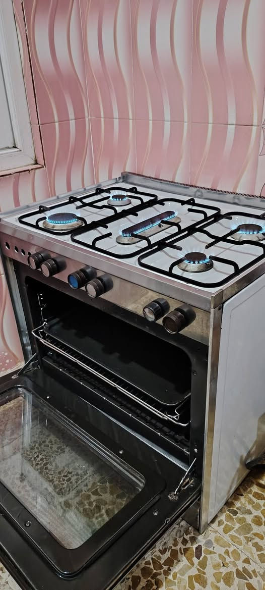 🔥 طباخ عشتار نظام بوري للبيع 🔥

✅ كلو شغال وشرط
✅ نظام بوري
✅ الفرن شغال
✅ نظافة ممتازة
✅ ضمان مال بيت
🏠 مناسب للبيت والاستعمال اليومي
السعر 135وبي مجال بصيط🫰

للمهتمين والاستفسار مراسلة خاص أو اتصال.***********مكلف بل نشر 
العنوان باب جديد قرب مدرسة الرافدين
