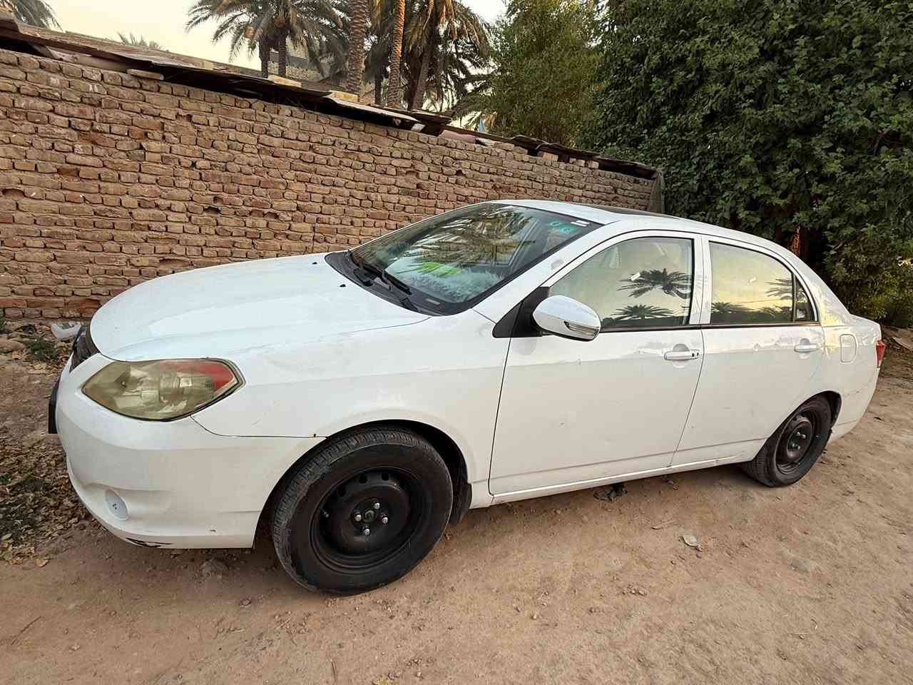 سياره BYD موديل 2023//G3
سنويه لل30 مداور ثاني يوم 
كير مكينه حداديه تبريد فول
1.فتحه
2.بصمه
3.كشنات جلد
4 كهربائيات كله شغال
5.شاشه
6.اشاير بالمري 
 بيه طخه بالدعاميه الوره 
السعر 42 وبيه مجال حك الجيه السياره خير من الله ترايك وين ما تريد
*********** واتس و اتصال 
والخاص موجود
