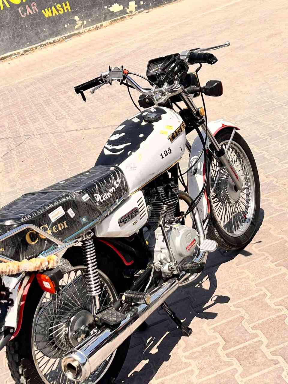 بۆفڕۆشتن مودیل 20مەکینەی کراوەتەوە ماتۆڕەکە پاکە بی عیبە مەسرەفی تیانیە بەشەرت ***********واتساب سعری 460مەجالی برایانە ئەگەر موشتەری نیت سەرمان مەیشنە
