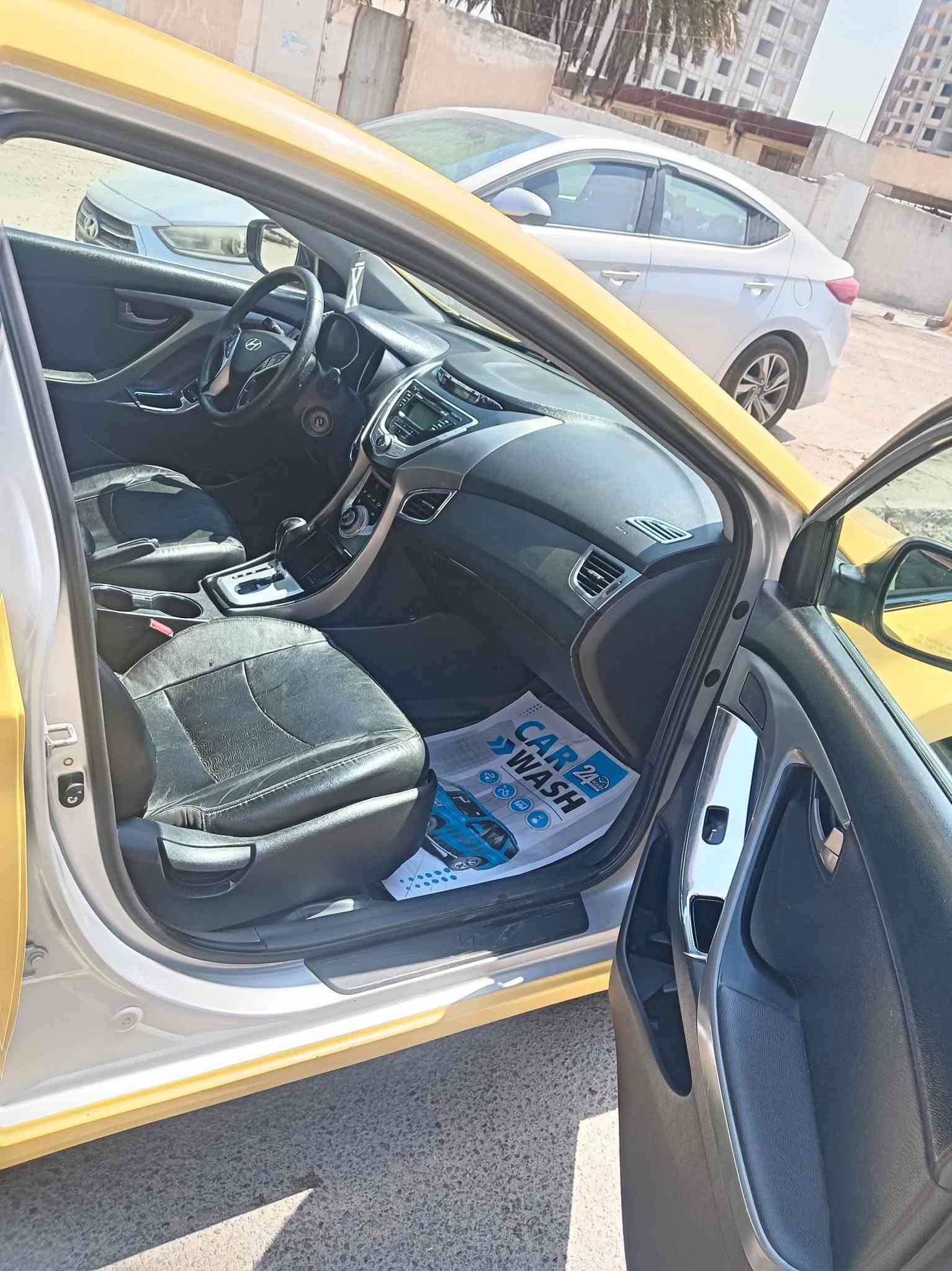 النترا ٢٠١٢ وارد امريكي حادثه بنيد فقط ونفسه راجع ليبل واحد وبدون دواخل كير مكينه نضاف صدر خلفي وامامي جديد تخم تاير جديد تبريد ثلج مصفره هيئة وغرامات سنويه ل29 بسمي أرقام انكليزي هزه جديده السعر ٨٨ وبيه مجال قليل رقم الهاتف *********** مكان السياره بغداد
