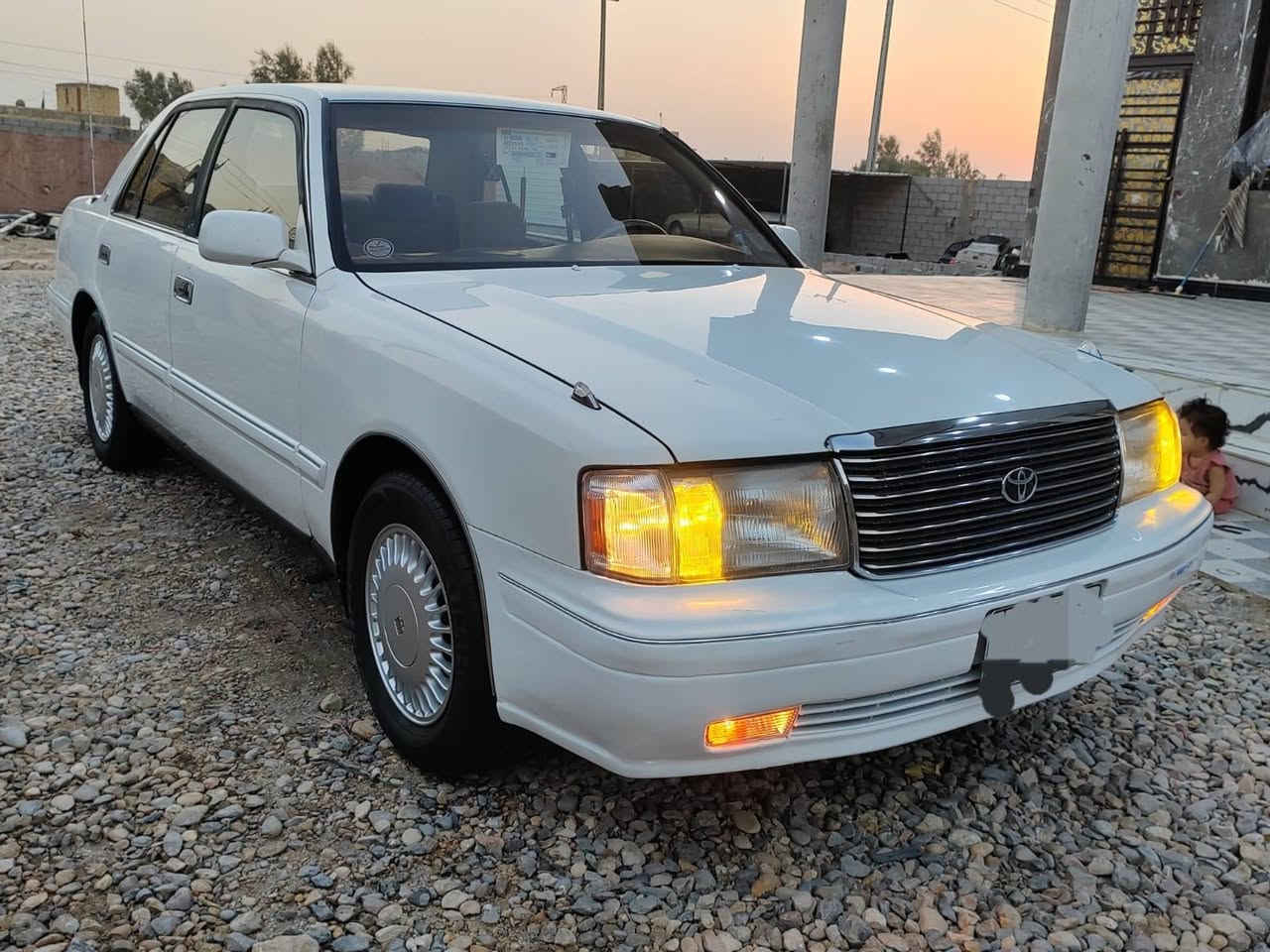 السلام عليكم راس الثور تكم ايسر بلاد كويتي ساير موديل 1999 كفاله عامه من الضربه والكصه ونقل الجثه والعيب الشرعي وكافه الاصوليات رقم انجليزي باسمي تحويل مباشر مكينه وكير 3000 حداديه جديده تخم تاير جديد تبريد ثلج سياره جديده بمعنى الكلمه السعر 117 وبيها مجال رقم الهاتف ***********
