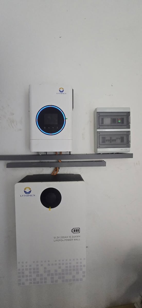 طاقة شمسية • HI-MO X10 645W • بطارية 10kWh