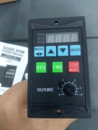انفيرتر بهذا الشكل مزاد وبالعافية للتواصل خاص او واتساب فقط 0783650096...