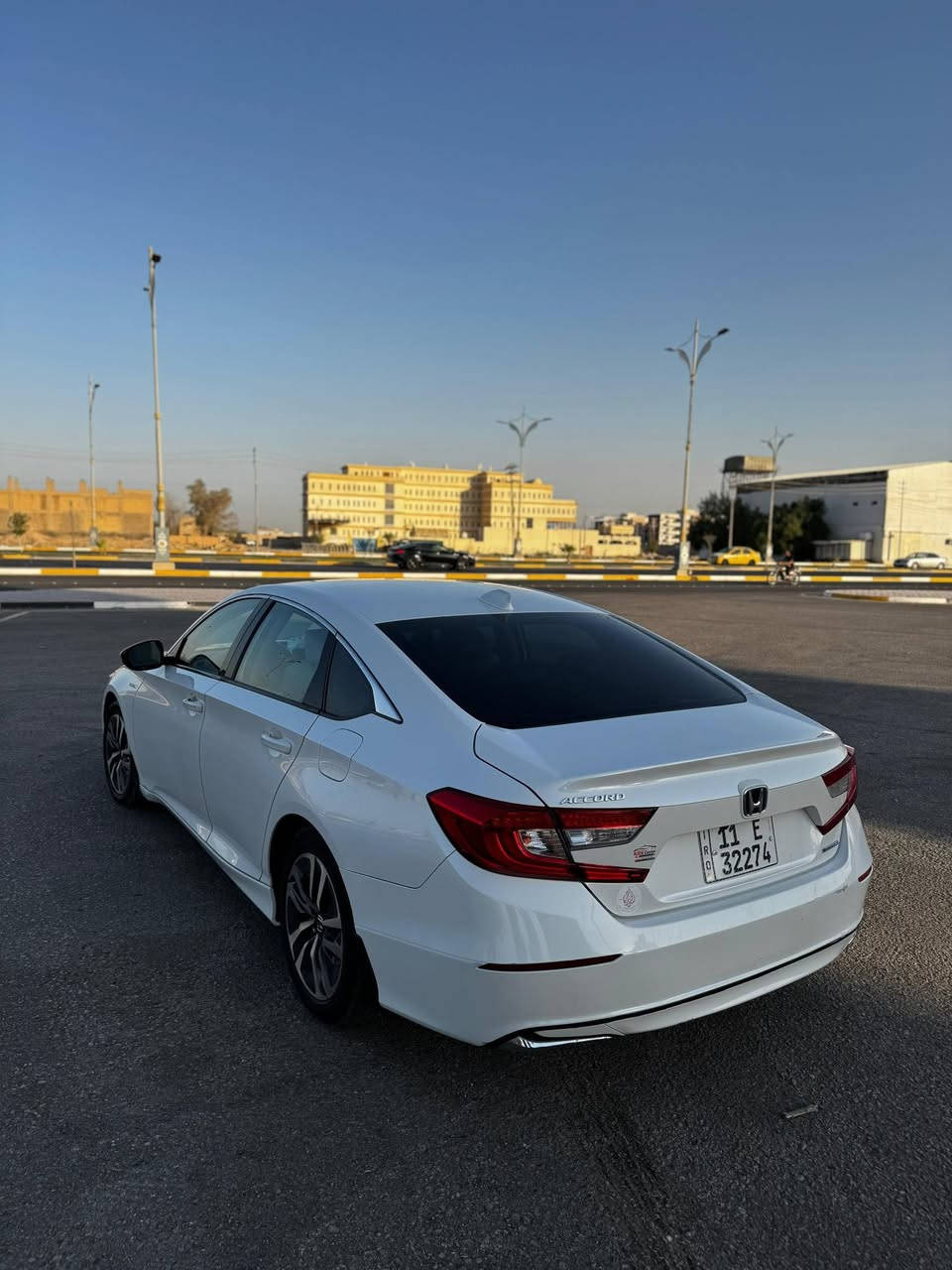 هوندا اكورد 2022 مكينه 2000 هايبرد بيها صبغ باب وجاملغ امامي وجاملغ خلفي بصمه بصمه ابواب رادارات اماميه تشغيل عن بعد شاشه كبيره كامره دواره فول تحكم ستيرن تحديد مسار اوتو هولد سايد بريك بصمه كار بلي السعر148 مكاني كربلاء ***********

