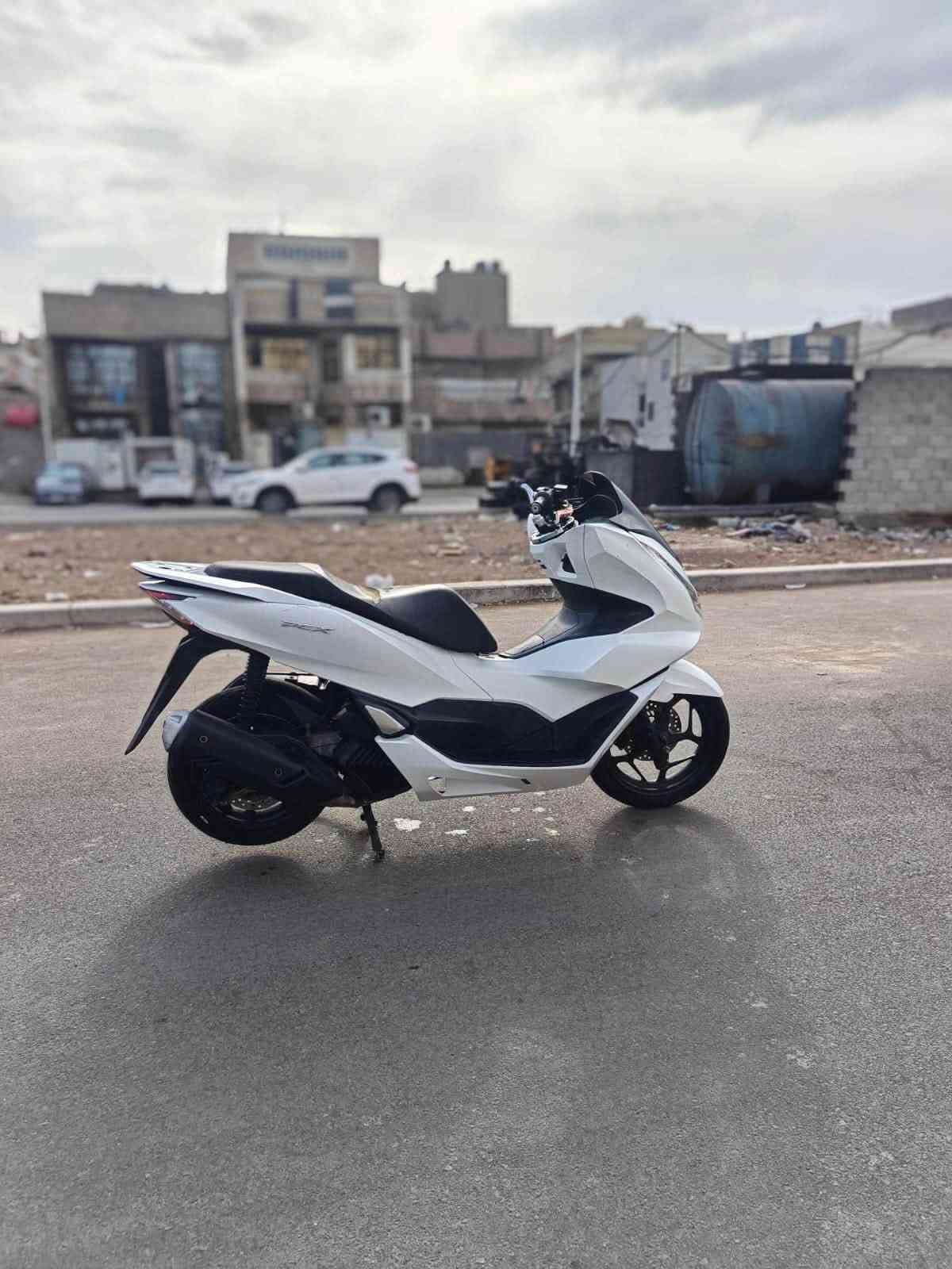 سلام عليكم بيس اكس جيل رابع شلعه معدل حساسات كهربيات كله شغال جيب فيتر وتعال افحص سعر2100عنوان مدينه الصدر رقمي***********
