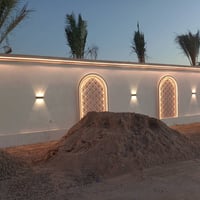 كادر كامل • واجهات • لبخ طلس نثر