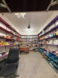 محل للبيع • ابو عضام • محل ركن