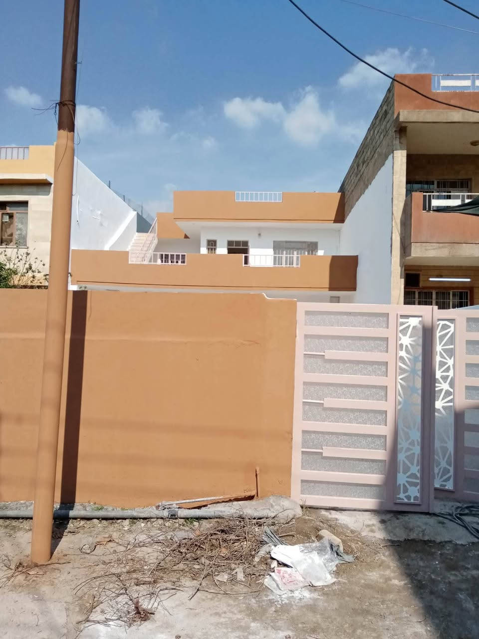 صباغ بيوت
صبغ داخلي وخارجي واجهات 🏣

معالج رطوبه 💯 ابواب وشبابيك 🏠

الخاص مفتوح 💬***********
