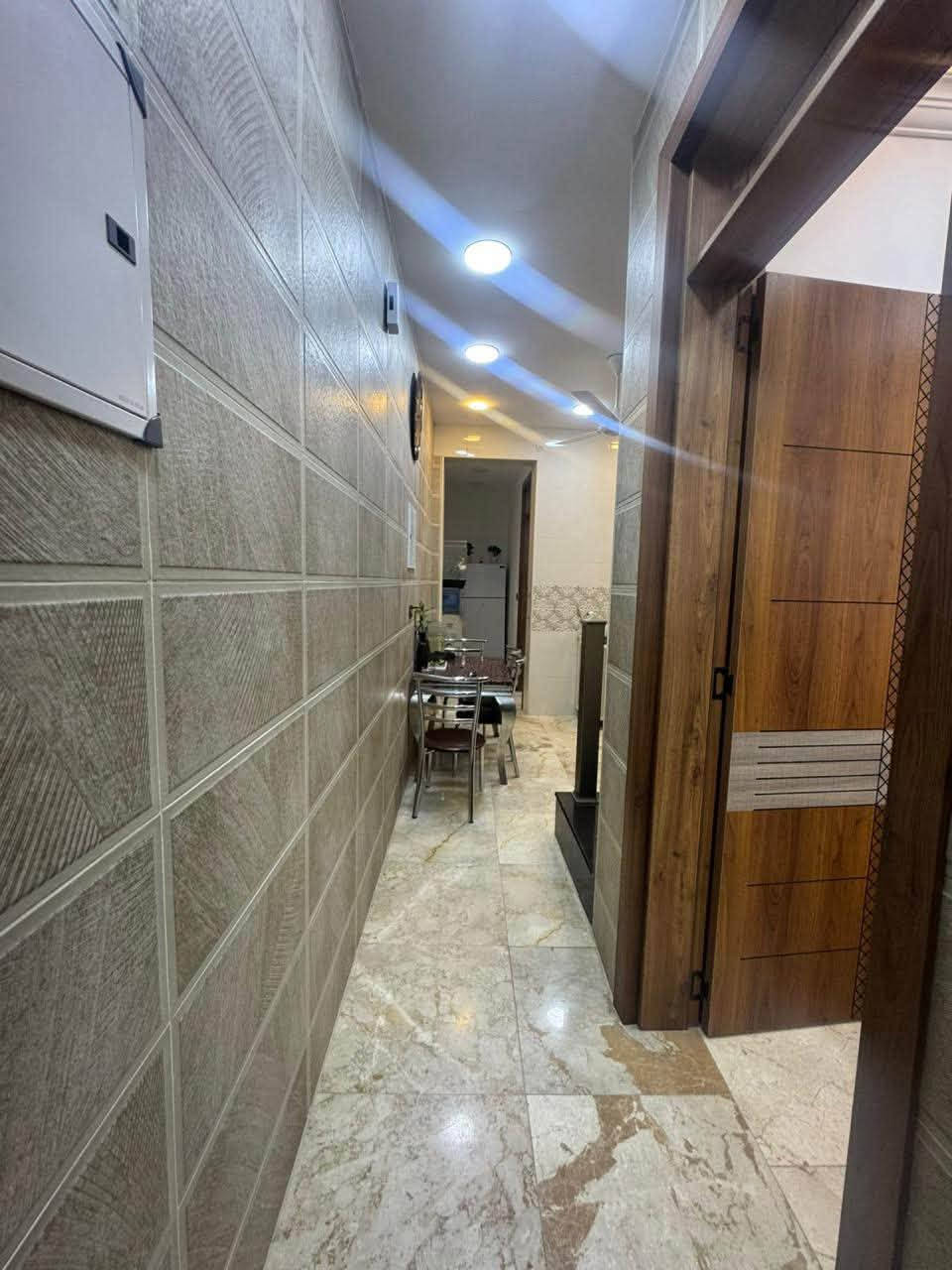 بيت للبيع حي تونس زاعي سند ٢٥ مجاور طابو لصناعه 
لمساحه ٧٠ متر يحتوي ع ٣ غرف نوم غرفه واحد ماستر 
كامل خدمات مي كهرباء مجاري 
للتراصل ***********
