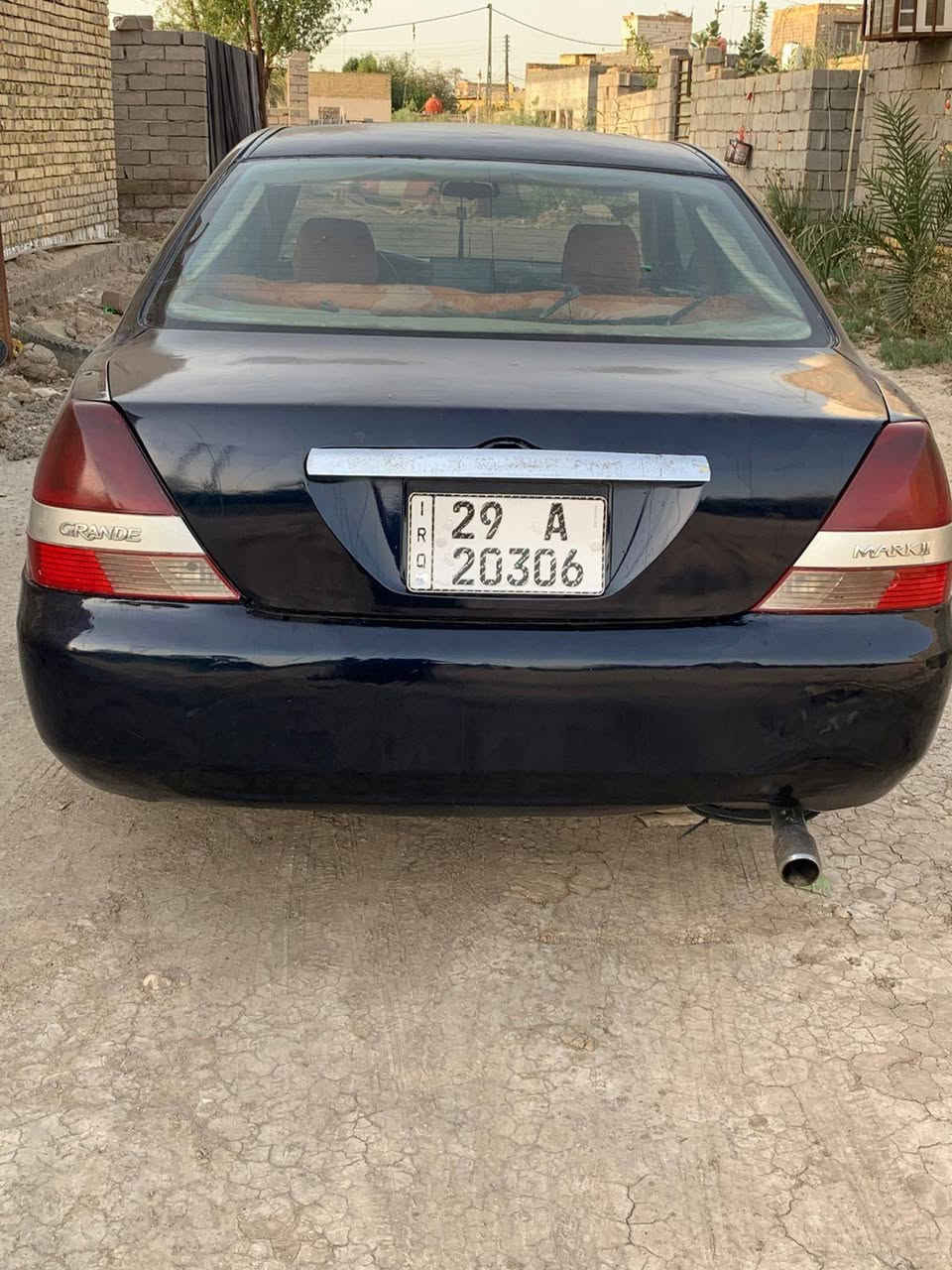 السلام عليكم ورحمة الله وبركاته بسبب الوعود الكاذبه ومسح النشر نعتذر لبعض الاخوه اللذين راسلونا وقلنا لهم تم البيع ناس يواعدك وتثق بيه ويحلفلك بعدين يبطل من غير حتى مايجي ويشوف سياره مارك الفين رقمهه واسط انكليزي جاهزه كير مكينه حداديه تخم تاير بس للعلم تبريد ماكو كل غراظه موجوده بس يرادله كهربائي سياره حلوه 45 وبيهه مجال انشاالله لليجي ويتعب مصبوغه صبغ عام مكفوله من الظربه القويه والكص ونقل الجثه ***********
