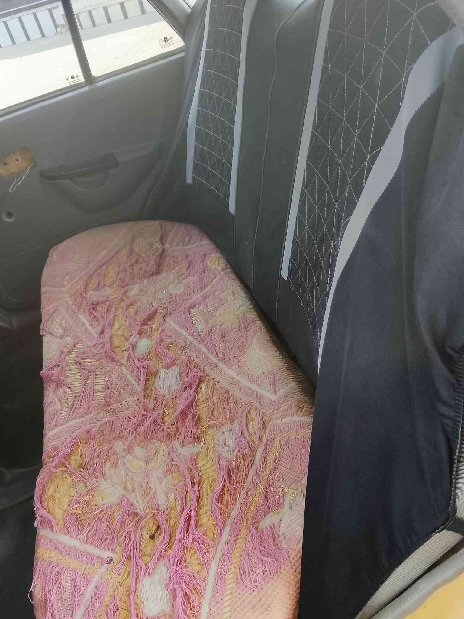 لا توجد تفاصيل

نص مكتوب في الصور:
- كروب بيع وشراء سايبه بغداد محمد ابو منتضر سلام عليكم بيع سايبه موديل 12رقم بغداد هيه عليهه 370 ع مشتري مكينه كير تخم تاير حداديه خير من الله شاصي واحد معمر واحد بلادي ترايك وين ماترید سعر 8 وبيهه مجال والله بلاش عنوان واسط صويرة طريق المطار الهاتف ***********