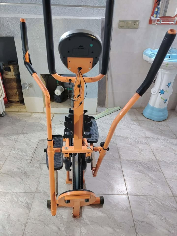 اجهزه رياضيه نظيفه شغاله للبيع شغاله للاستفسار
‭***********‬

