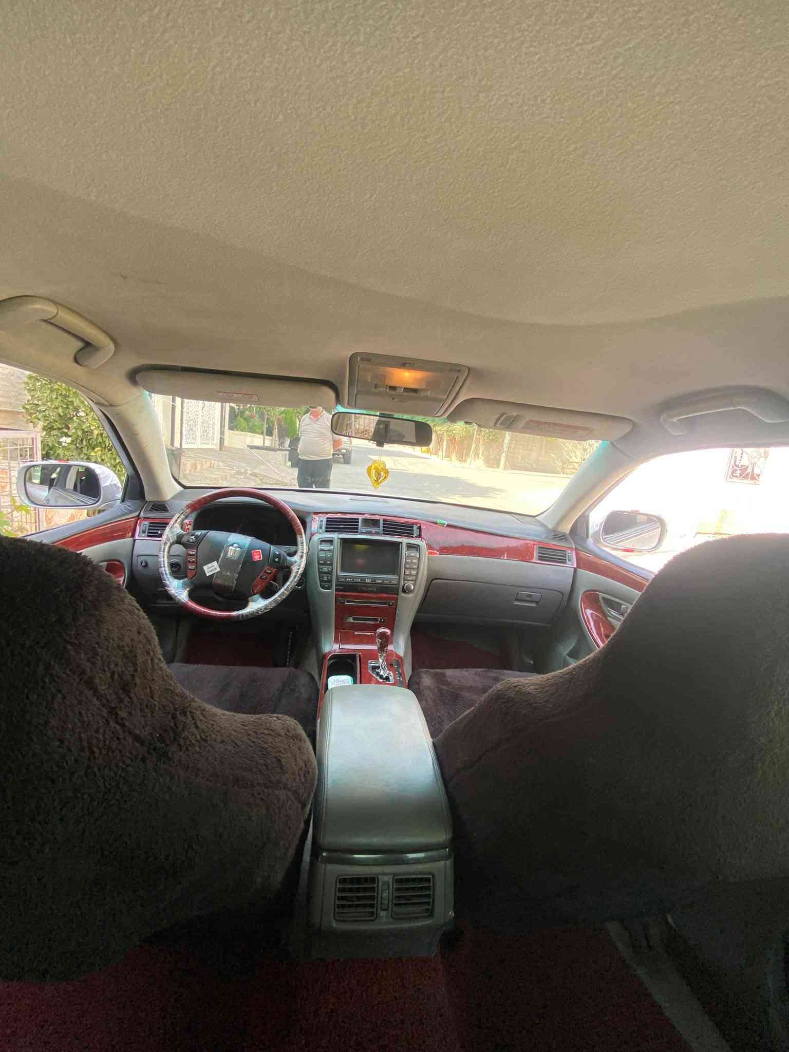 بەناوی خوای گەورە 
شاینە بڕاوە ١٨٢
٢٠٠٥کۆد کراو 
٢دوگمەی ناوو کرێمی 
سعری خوار هەموو بازاڕ 
تەبریت کەڤەر دەعموە لێدراوی بەشەرت 
٤١گەڵا کۆتای 
***********
***********
شوێن سلێمانی.
