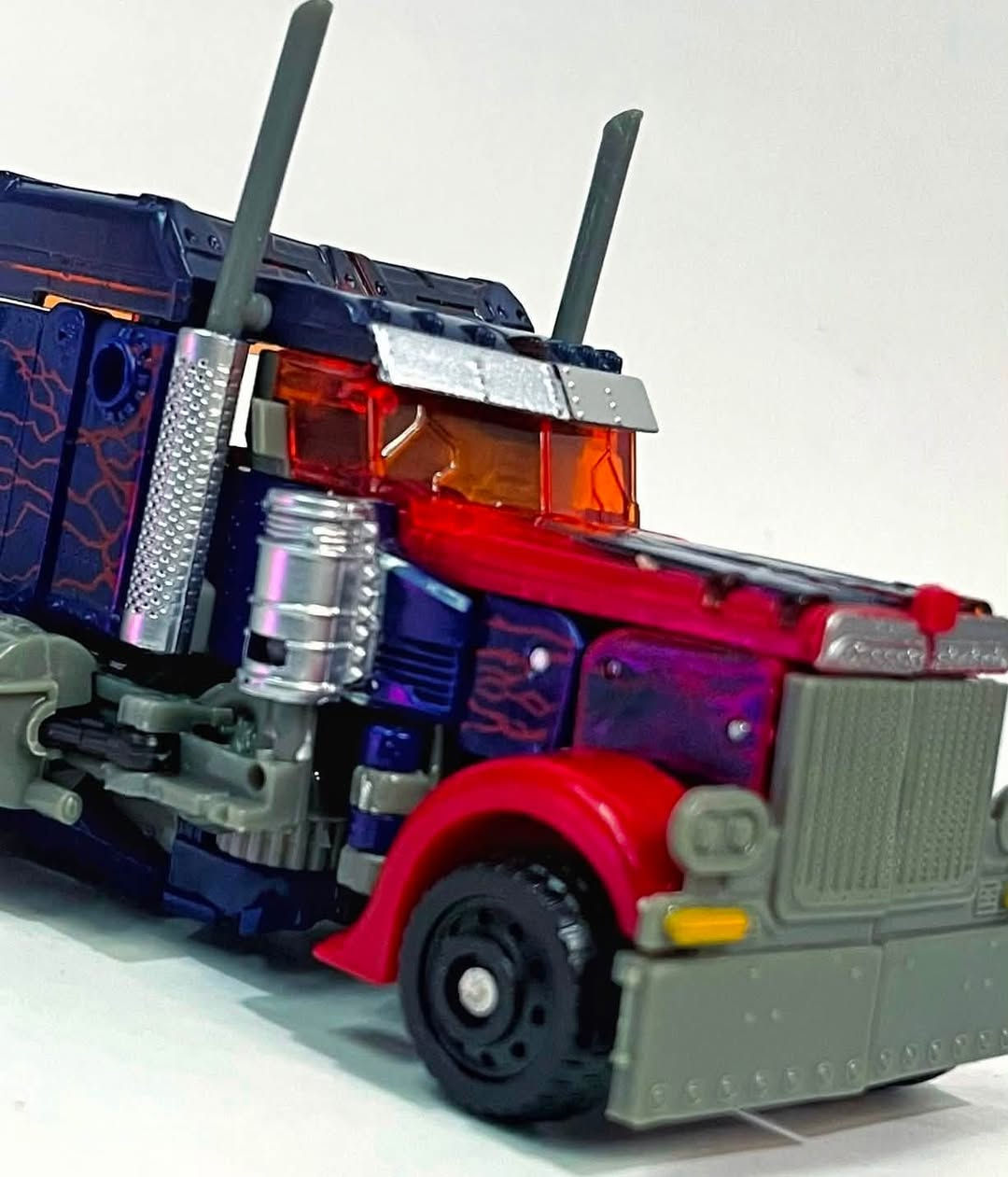 🔥 Transformers DOTM Optimus Prime 🔥
پاشای ڕۆبۆتەکان و سەرکردەی ئۆتۆبۆتەکان! دێوەزمەیەکی ڕاستەقینە 🚛🤖
 دۆخ: فول کوالێتی، بە وردەکارییە تایبەتەکانی فیلمی Dark of the Moon!
 تایبەتمەندی: دەبێتە تانکەری گەورەی ئەفسانەیی، دیزاینی حەربی و زۆر بەقوەت!
💰 نرخ: 25000 هەزار
📲 واتسئەپ بۆ داواکردن: ***********
📦 گەیاندن بەردەستە — پەلە بکە، 👑 پاشاکە 👑 نەمێنێت!

🔥 Transformers DOTM Optimus Prime الأصلي 🔥
ملك الأوتوبوتس وأقوى مجسم على الإطلاق! أوبتيموس برايم من فيلم Dark of the Moon 🚛🤖
 الحالة: كواليتي عالي جداً وتفاصيل خرافية قتالية.
 التفاصيل: يتحول إلى شاحنة الـ Truck الأسطورية بسهولة وبكامل قوته.
💰 السعر: 25000 ألف
📲 للتواصل والطلب واتساب: ***********
📦 يتوفر توصيل — سارع قبل نفاذ الكمية!
