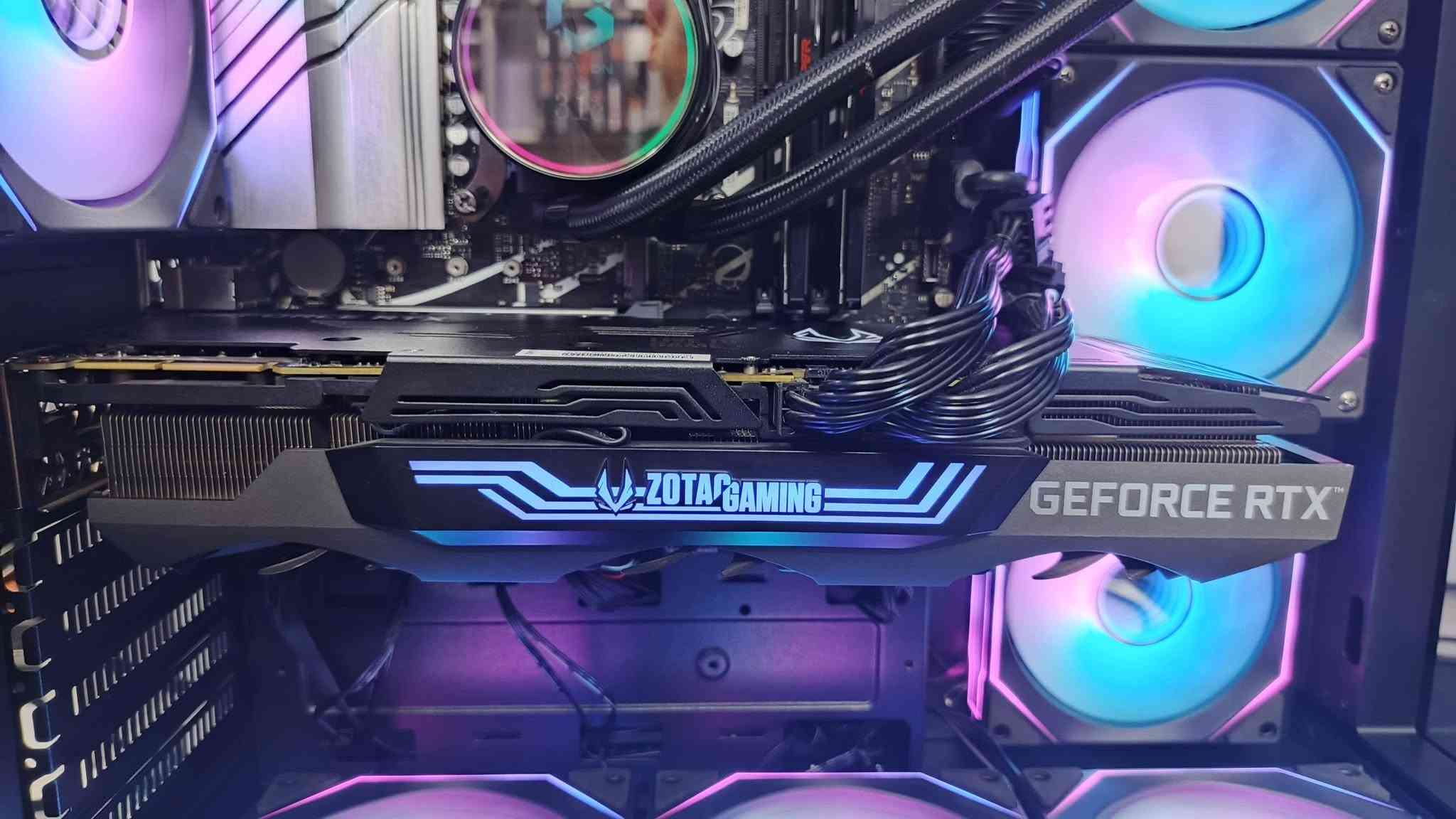 i7 13700F • RTX 3090 • ضمان ١٠ يوم