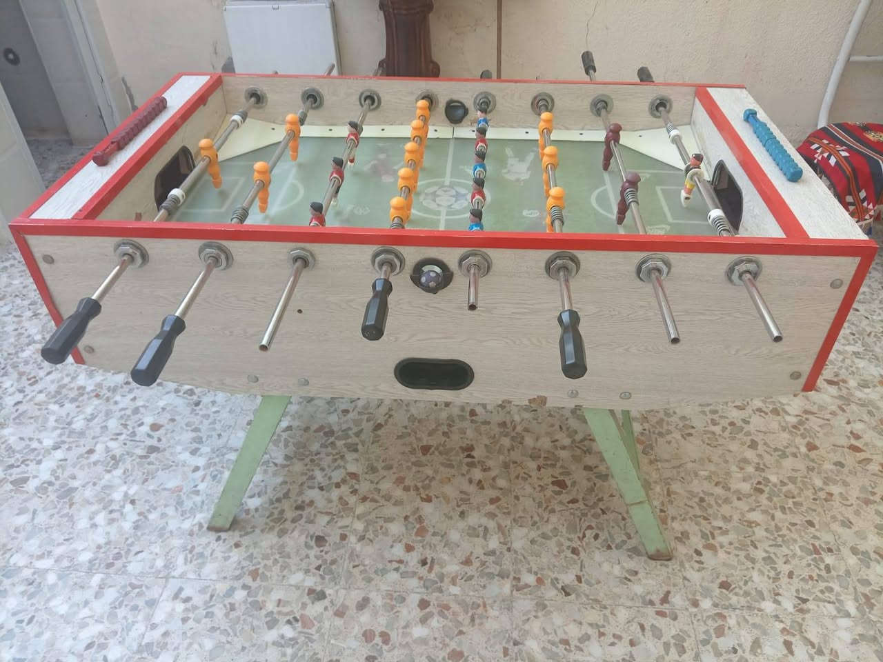 للبيع فيشه
نظيفة قياس كبير
السعر 150وبيها مجال
مكاني بغداد
الرقم ***********
