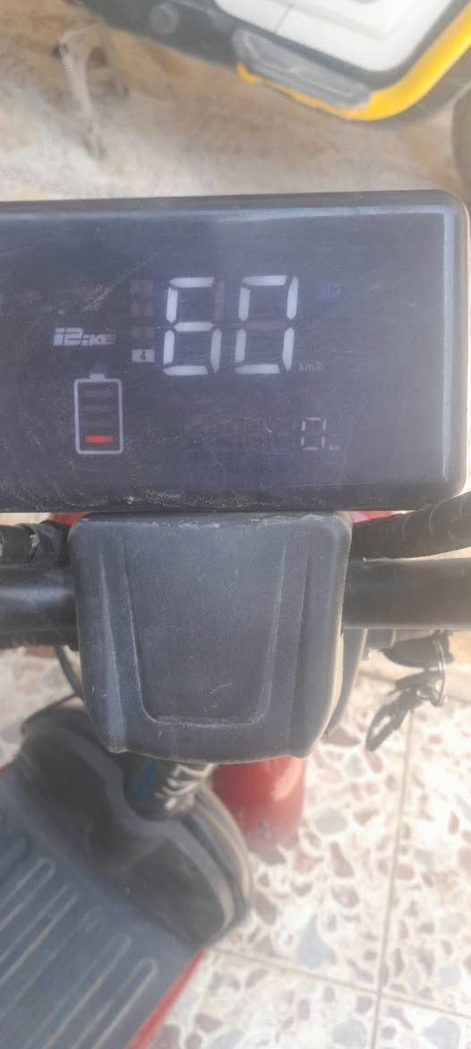 دراجه شحن للبيع جاهزة من كل شي السعر 350وبيه مجال مكانه ديالى الخالص ***********
