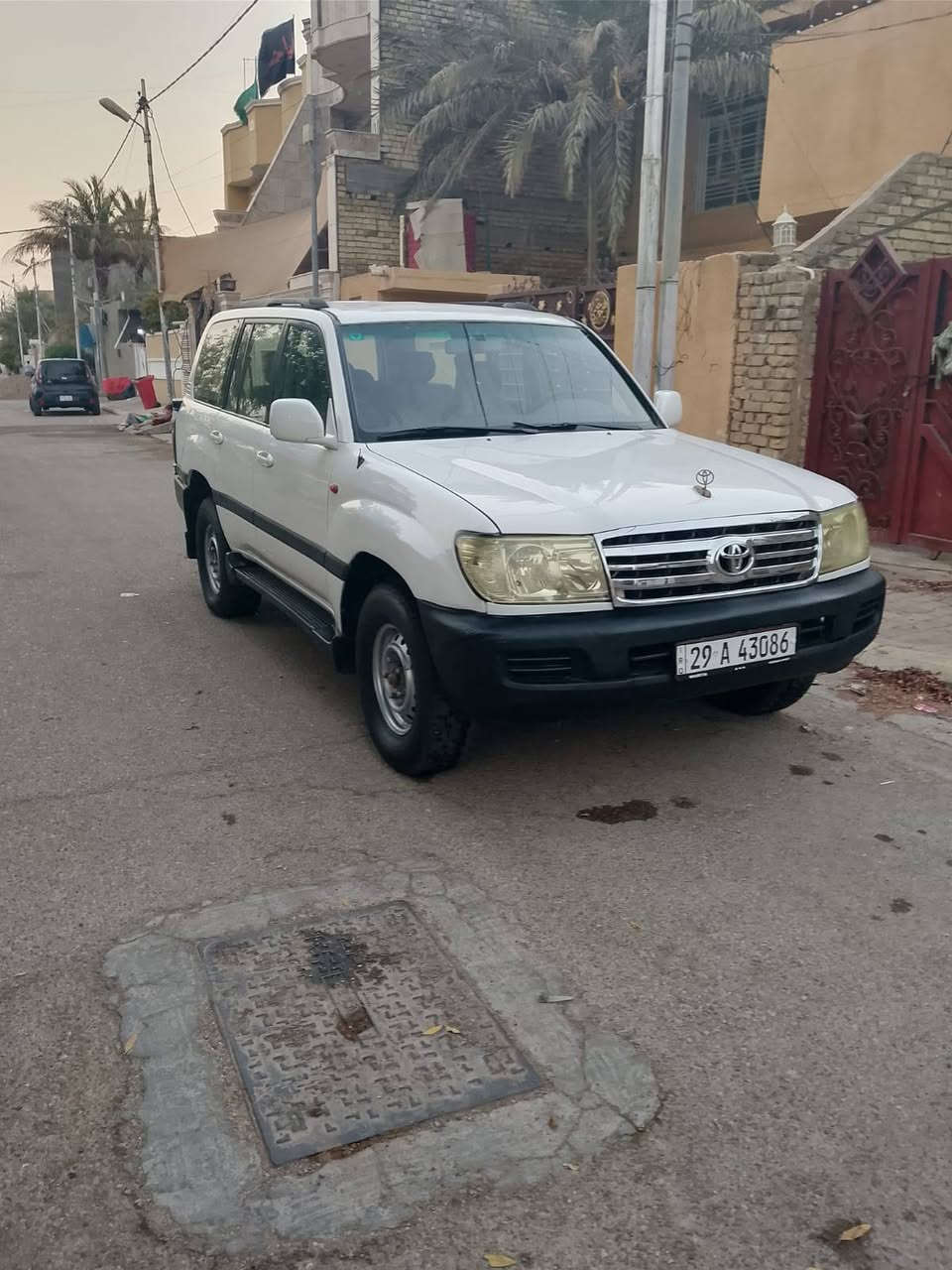 السلام عليكم لاندكروز 1998 محرك بلاد كير عادي دبل تانكي سنويه 31 تحويل ثاني يوم تخم تاير باتري جديد صدر جديد 

مكاني كوت 
للاستفسار ***********

