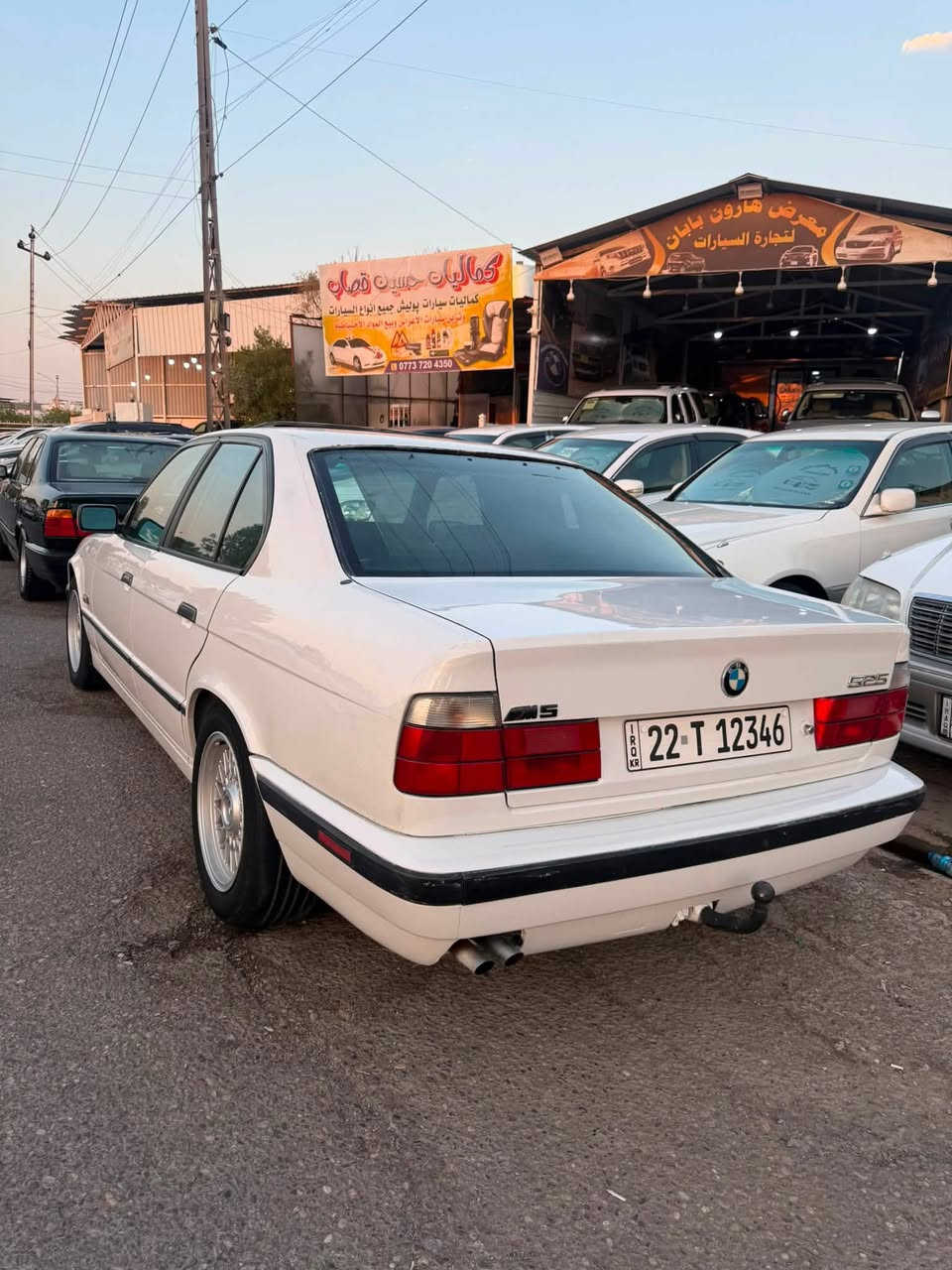 موديل ١٩٩٢ بدون صبغ بلاد السياره فول الفول
سعر ٨٠$
رقم ***********
