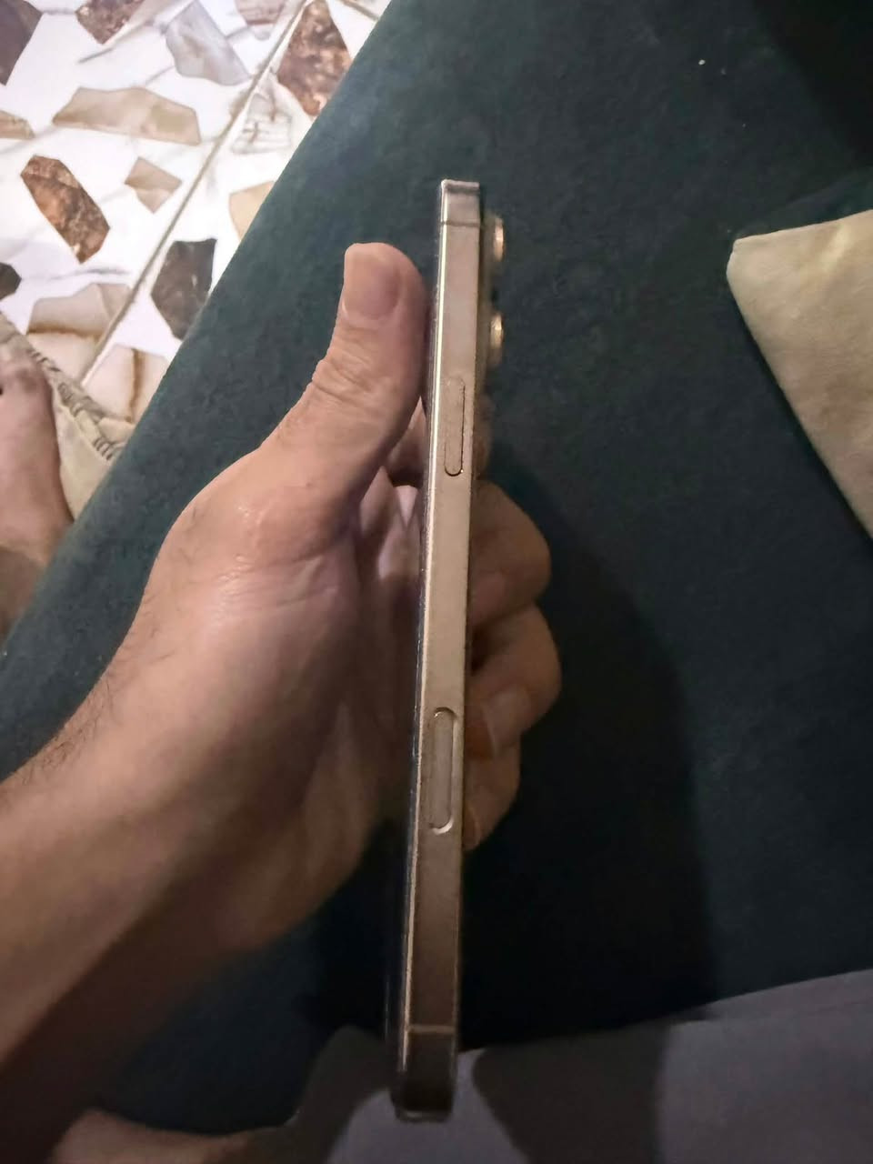 16 برو ماكس لون ذهبي
ذاكره 256 بطاريه 90 نظافه 100%

عربي شرق اوسط ماستر

مكفووول ع فحص وبي ضمان

السعر 1350 
وبي مجال

مكاني بغداد-النهروان

-------------------------------------
***********

