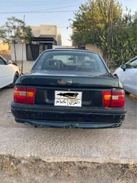 أوبل فيكترا • ١٩٩٤ • جير يدوي