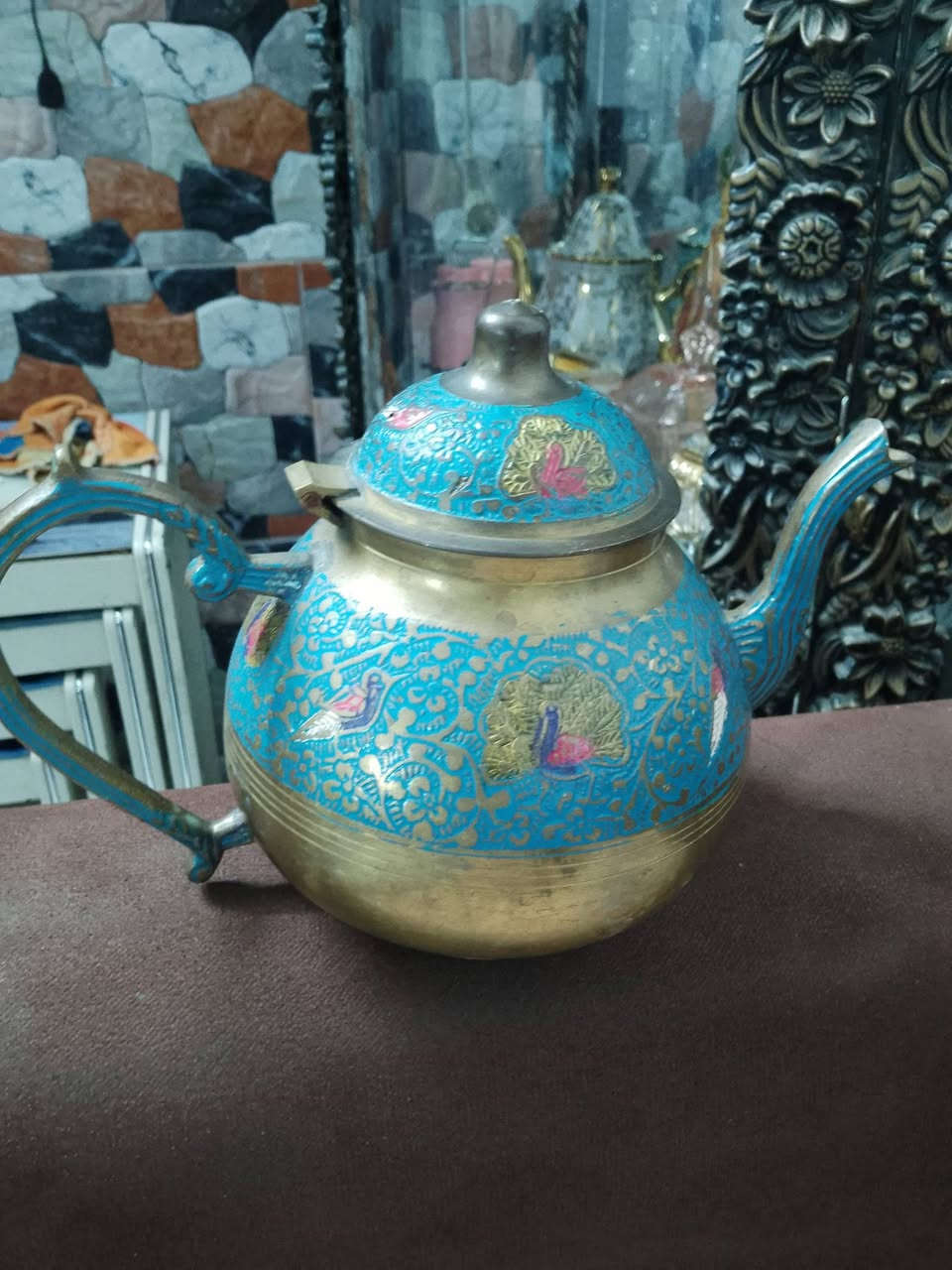 السلام عليكم هذي القطعة الانتيكه المنقوشه لبيع الستفسار *********** سعر خاص مكان بغداد
