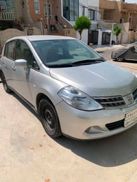 نيسان تيدة • ٢٠١٠ • اوتوماتيك