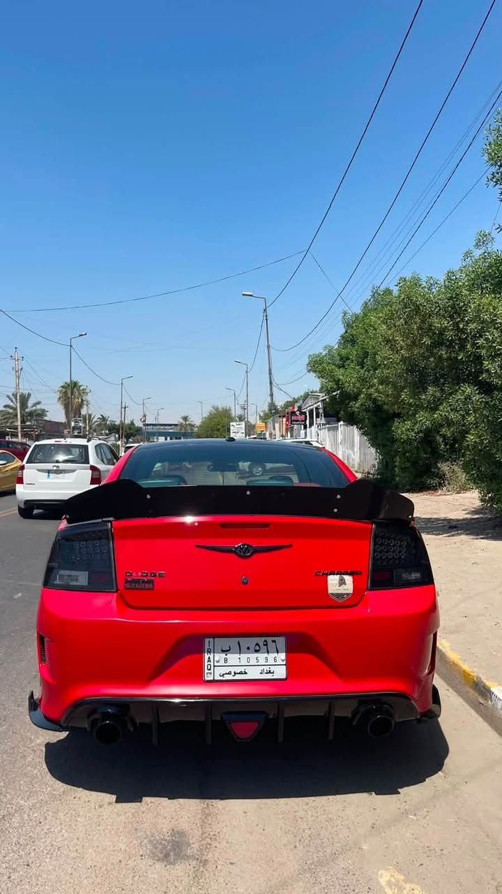 السلام عليكم 
للبيع فقط جارجر ٢٠٠٩ ارتي ماكس ٥٧٠٠ اصل فول الفول 
سياره مرتبه وحلوه شوف العين مصروف عليها كلش هواي 
كشنات حضن جلد SRT 
سقف رولز رايس متغير 
شاشه كبيره اصليه 
عداد قارئ حساسات 
سستم صوت ١٨ سماعه دمام كبير
محدثه شكل ال ١٤ 
بنيد SRT 
مكينه كير خير من الله ترايك للبصره 
السعر ١١٥ وبيها مجال شي بسيط 
***********
