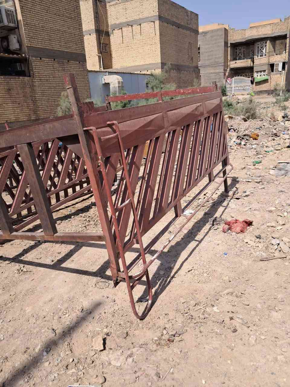 مال فونتيره ام عيون يرهمن على البدي ٧ جنكال مكاني بغداد ***********
