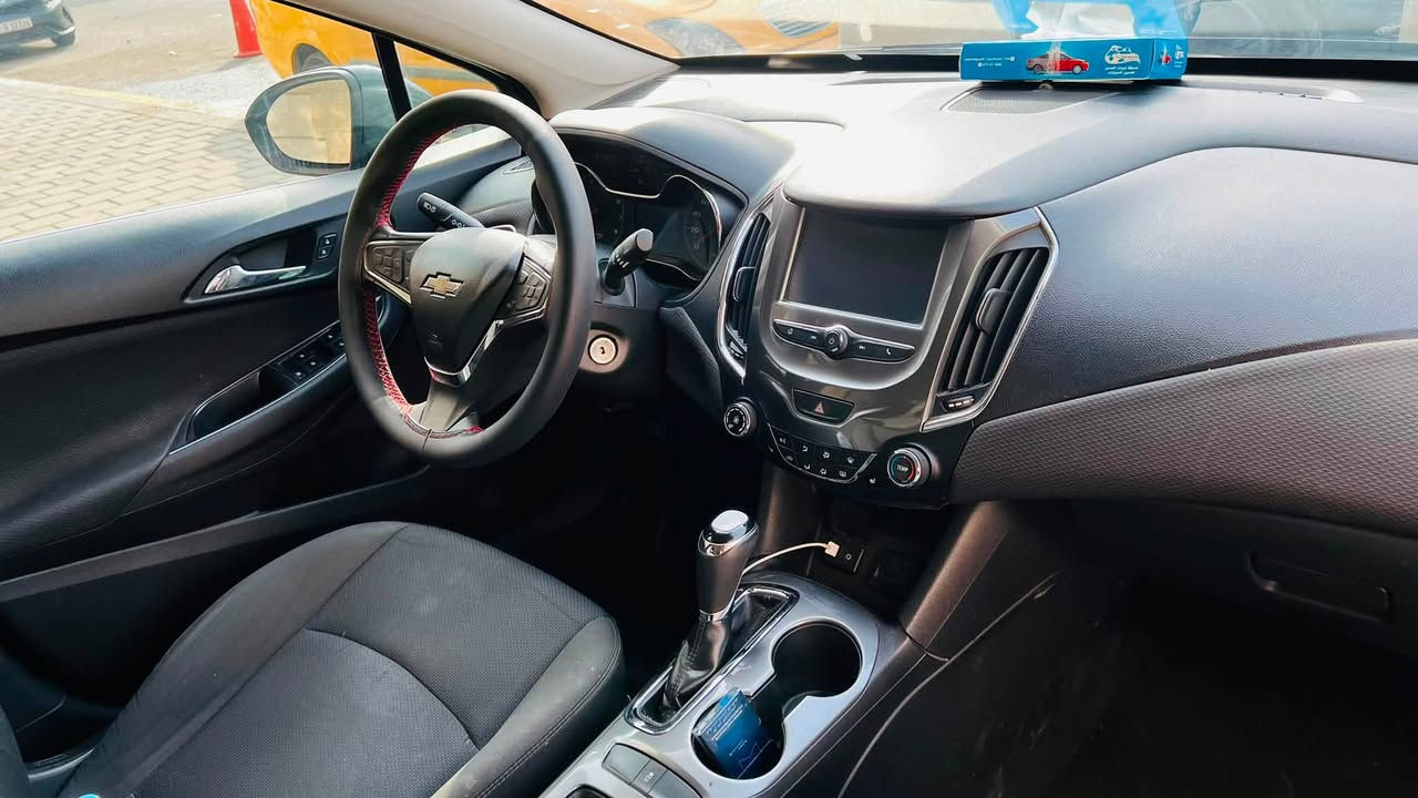 Chevrolet Cruze 2018
شوفرليت كروز 
سيارة نظيفة ومرتبة، استعمال شخصي 👌

🔹 الموديل: 2018
🔹 الممشى: 85 ألف ميل
🔹 اللون: ( فيلي )
🔹 محرك وكير  بحالة ممتازة 💯
🔹 السيارة بيها جاملغ مبدل 
🔹 بابين مرشوشات كلير (رش تجميلي فقط)
🔹 بدون مشاكل، جاهزة للفحص

💰 السعر: ( 85$ وبيها مجال )
📍 الموقع: ( بغداد شارع فلسطين)
📞 رقم الهاتف: (***********)

⚠️ السيارة بحالة طيبة وجداً نظيفة ومابيها نواقص 
تجي تشوف السيارة اجيكها وتقتنع بيها يلا تاخذها
