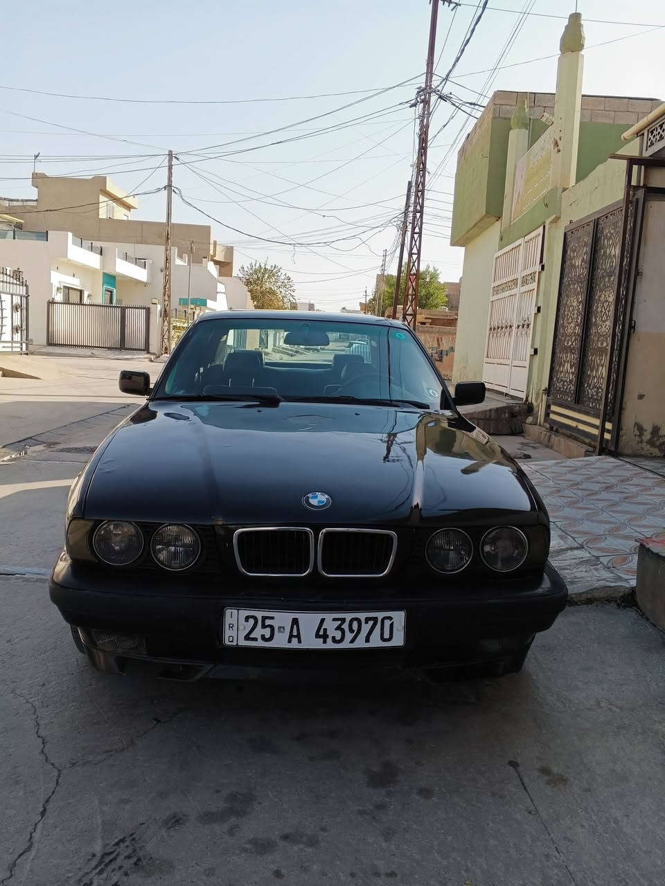 بي ام موديل 1991 وارد يابان محرك 525
كبس كير توماتيك فول مواصفات تبريد ثلج 
تايرات جديد صدر جديد ABS قفل مركزي 
سلايت جامات كهرباء كشن جلد سقف سلايت بجم عريض بدون ضربه صبغ عام جماليه 
سنويه مشروع وطني باسمي شرط تحويل 
كوبون بنزين بيهه 
مكان سياره كركوك 
سعره.  55
ره قم ..***********
