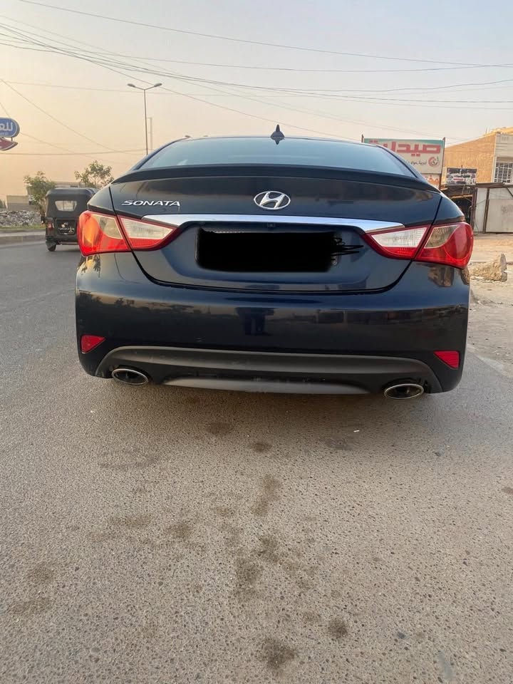 سوناتا أمريكي كلين كلين كلين لمتد للأخير واحد على واحد رقم بغداد باسمنا موديل ٢٠١٤ السياره جاهزه على آخر حبايه معرضه ب٩٨ ورقه بيع مستعجل وما تلكه مثل هيج سعر وهيج نظافه للتواصل اكثر واتس آب على الرقم ‭ ‭***********‬
