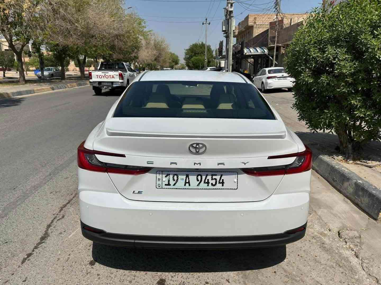 تويوتا كامري 2025 LE خليجي وكالة 

مواصفات
فتحه
تحكم
كشن كهرباء
شاشه
كامره
حساس خلفي
بصمة
مانع اصطدام 
توقف ذاتي 
محرك 2500 بانزين فقط 
لايت زنون
شاحن لاسلكي 
هاند بريك كهرباء 
كشاف 
دخول ذكي 
مري شفط 

رقم كربلاء 4 ارقام 
ضمان صيانة متبقي 4 تبديلات دهن مجانية في الشركة 
ماشيه 25.600 كم 

السعر 255 ورقه قابل للتفاوض
 
*********** واتساب 

مكان السياره كربلاء كربلاء, العراق
