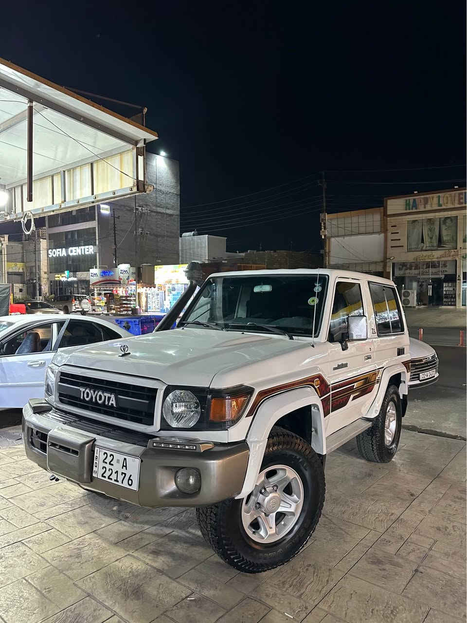 لاندكروزر • ٢٠١٤ • ١٩٥٠٠٠كم