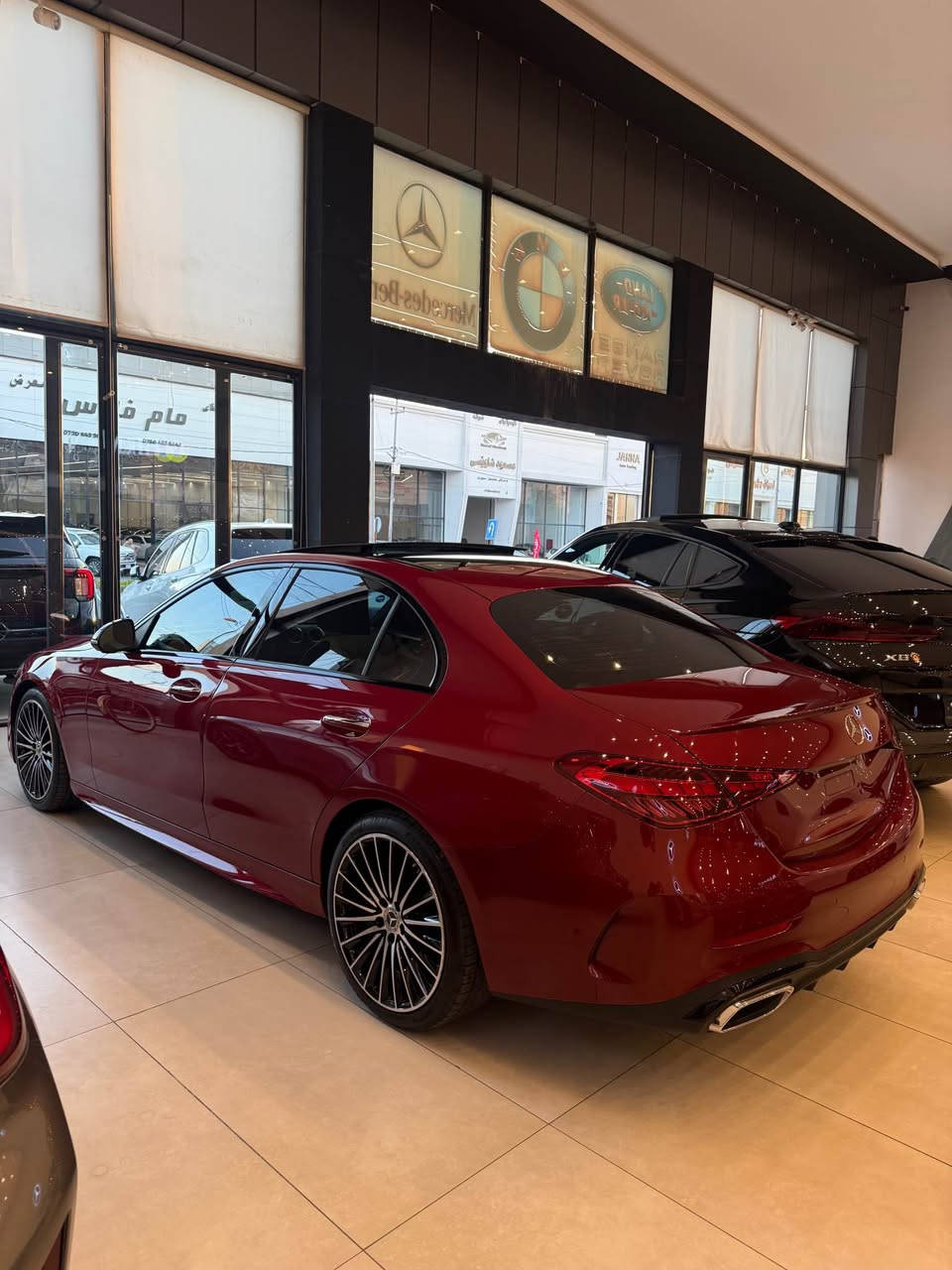 Mercedes Benz C300 
موديل..٢٠٢٤ 
ماشي سيارة..١٤,٠٠٠ ميل
سارة وارد امريكي صندوق كلير نوص جاملغ صبغ سياره بيلاد AMG سياره كلش جديد ماكو اي مصرف سياره ره قم كاتي مكان سياره اربيل 
💸💸💸385$💸💸💸
📲*********** أربيل, العراق
