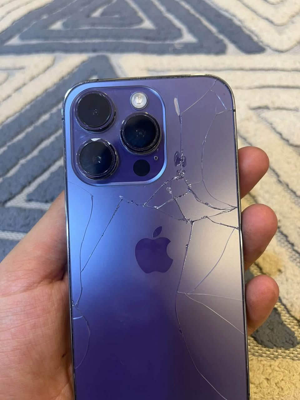 آيفون 14 برو ذاكره 512 جهاز نضيف بس طاح من عندي وطفه سكت كلش ابيع طافي كوم حديد حتى ماتفاشل السعر 250 وبي مجال مكاني بصره ياسين خريبط هاذ رقمي ***********
