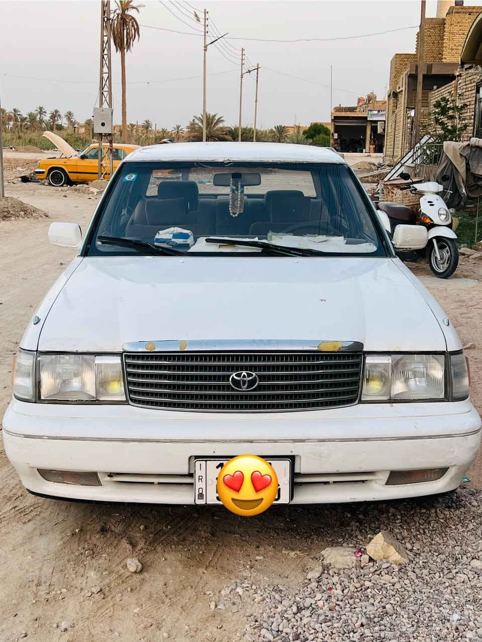 سلام عليكم جمعه مباركه يارب من رخصت الحبيب 
ارنب مديل 1993
سنويه جديده 29
هزه جديده 
السياره مكينه كير خير من الله ترايك وين متريد شرط 200
مشروع وطني السياره ايسر بلاد بدون اي تحوير حداديه خير من الله مكان السياره ذي قار سوق الشيوخ مداور ثاني يوم 
السعر 95 بيه مجال بسيط حك الجيه تدلل 
***********
