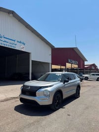 اوتلاندر • ٢٠٢٤ • ٢٥٠٠ سي سي