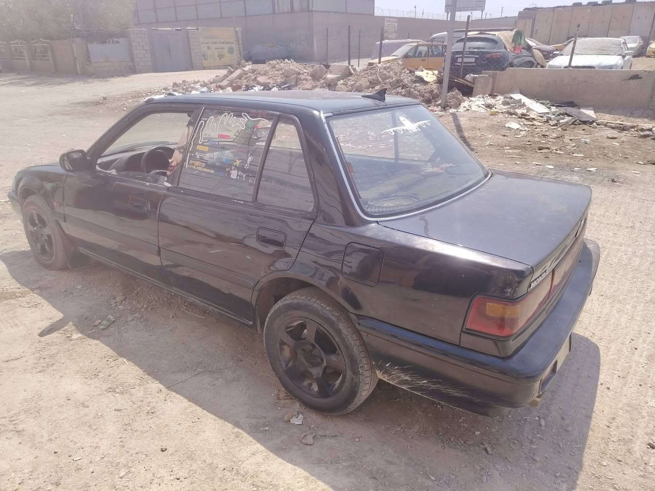 سلام عليكم سياوه هونده لبيع مديل 1991 رقم نكليزي بسمي  بغداد ***********
