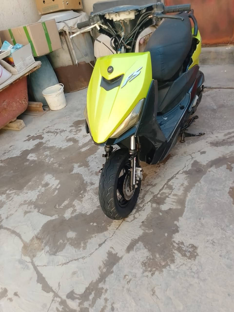 أف أس صيني مكان بصره الزبير سعر 250 وبيهه مجال 
‏‪***********

