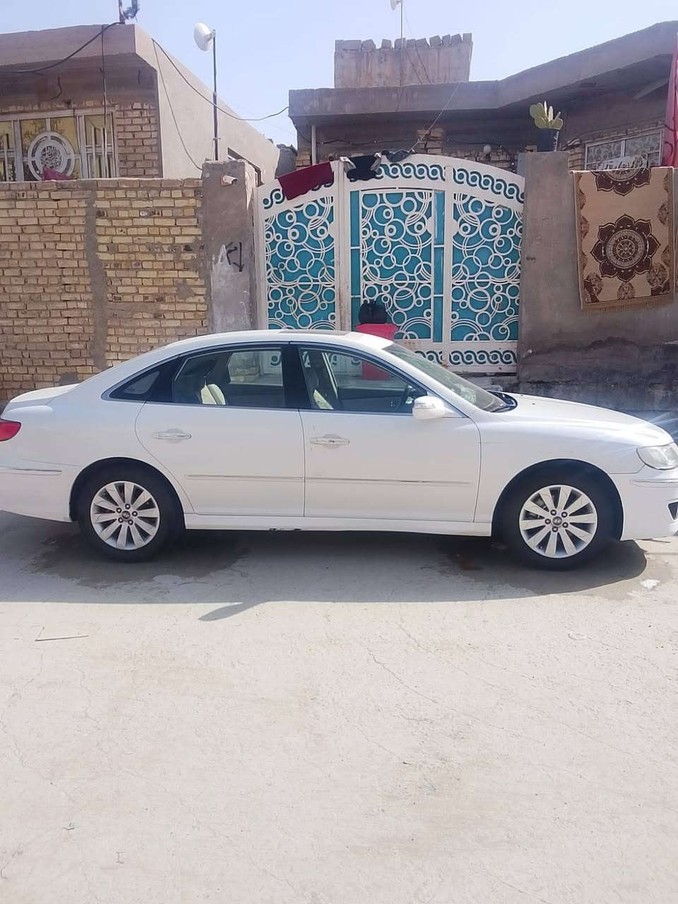 السلام عليكم أزيرا موديل 2011 سياره جاهزه من كلشي مكينة 2700 وكير وحداديه تخم تاير جاهزه من كلشي سياره رقم بغداد باسمي خليجيه بيها حافه بنيد ونص من جاملغ للاستسفسار *********** السعر 125 وبيها مجال
